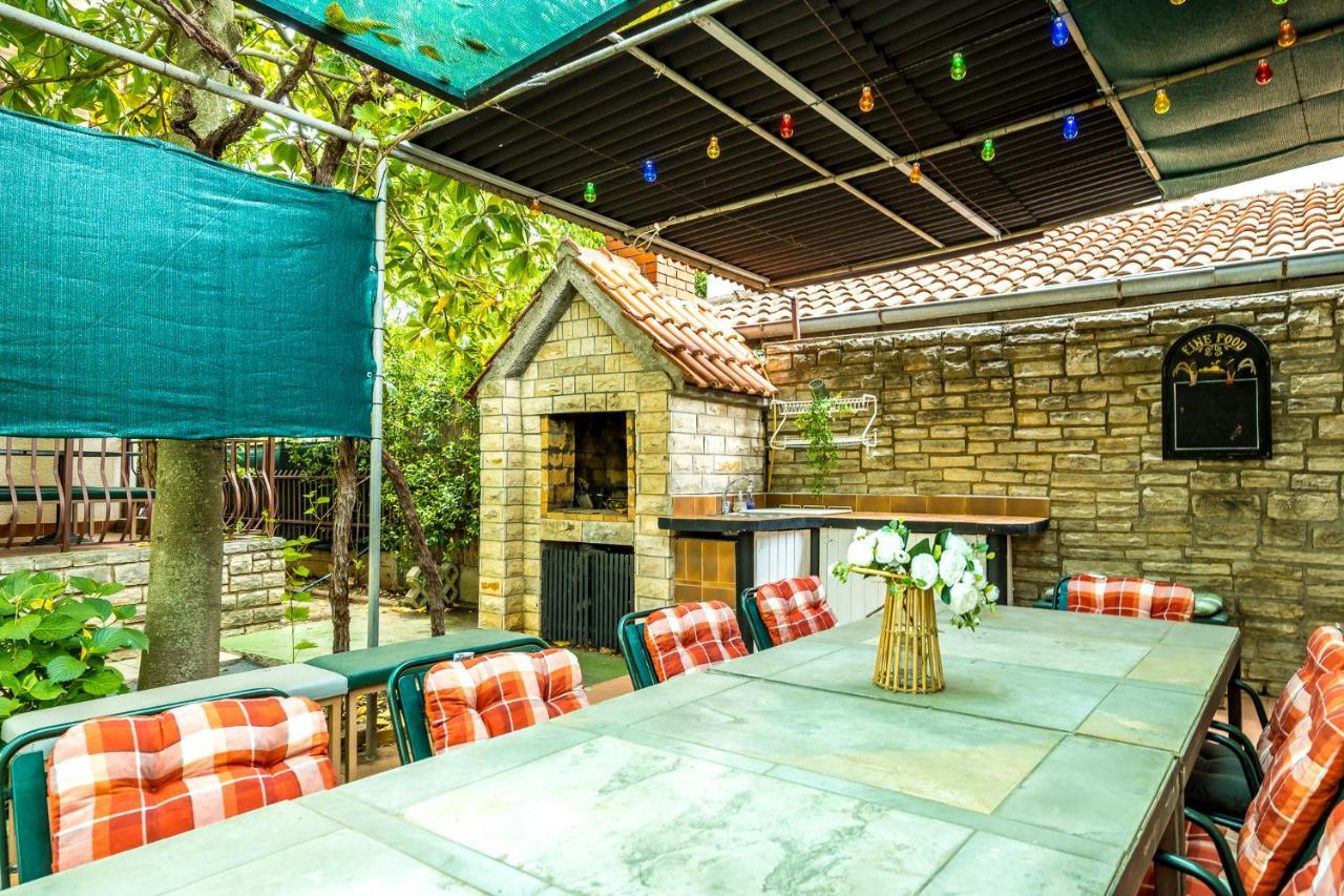 Apartmani Rosa Turanj Exterior foto